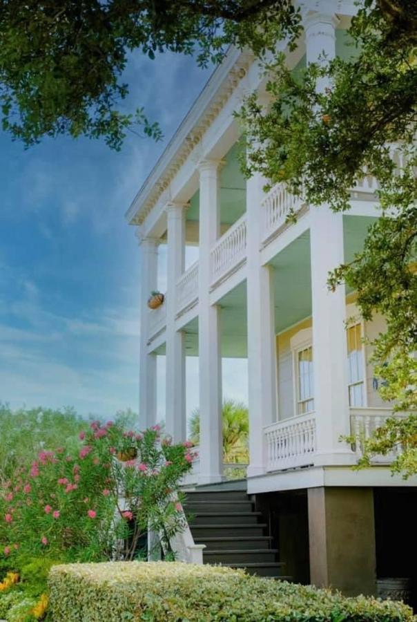 The Lasker Inn Galveston Exterior photo